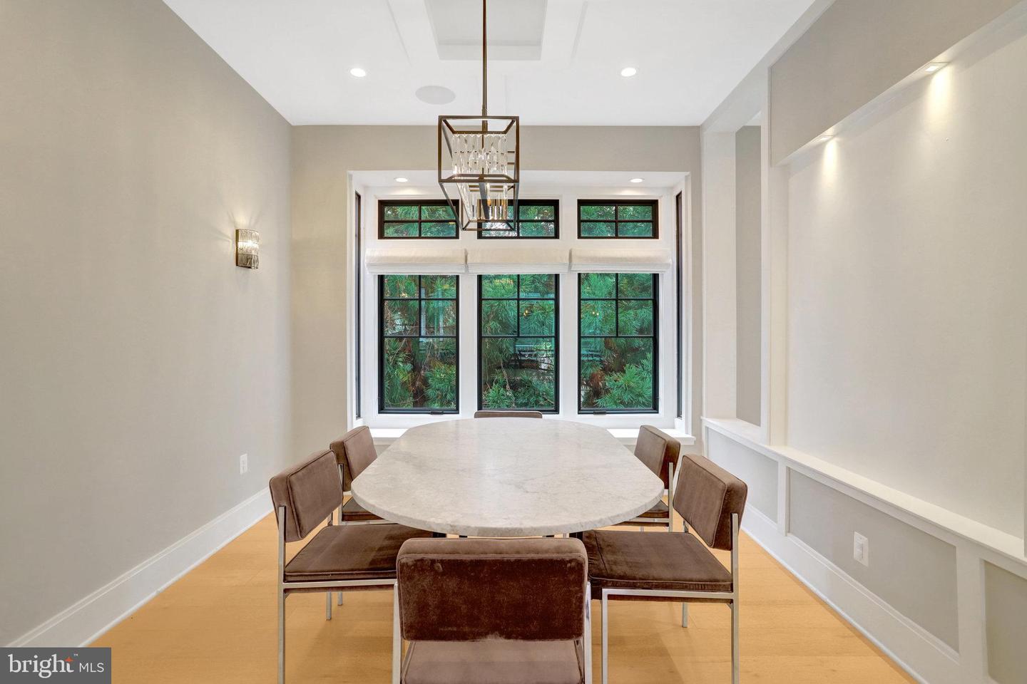 710 N HIGHLAND ST, ARLINGTON, Virginia 22201, 5 Bedrooms Bedrooms, 19 Rooms Rooms,4 BathroomsBathrooms,Residential,For sale,710 N HIGHLAND ST,VAAR2064870 MLS # VAAR2064870