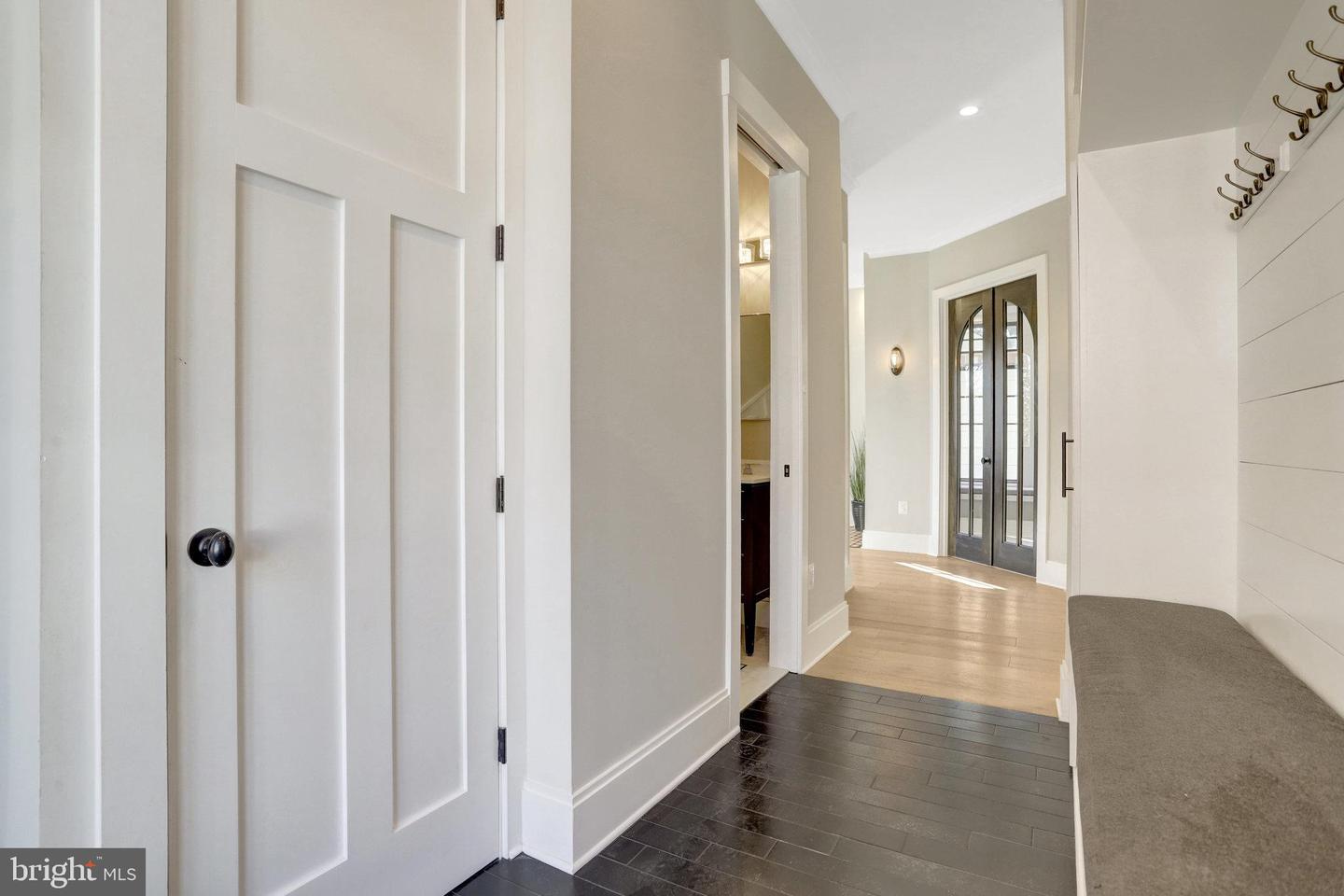 710 N HIGHLAND ST, ARLINGTON, Virginia 22201, 5 Bedrooms Bedrooms, 19 Rooms Rooms,4 BathroomsBathrooms,Residential,For sale,710 N HIGHLAND ST,VAAR2064870 MLS # VAAR2064870