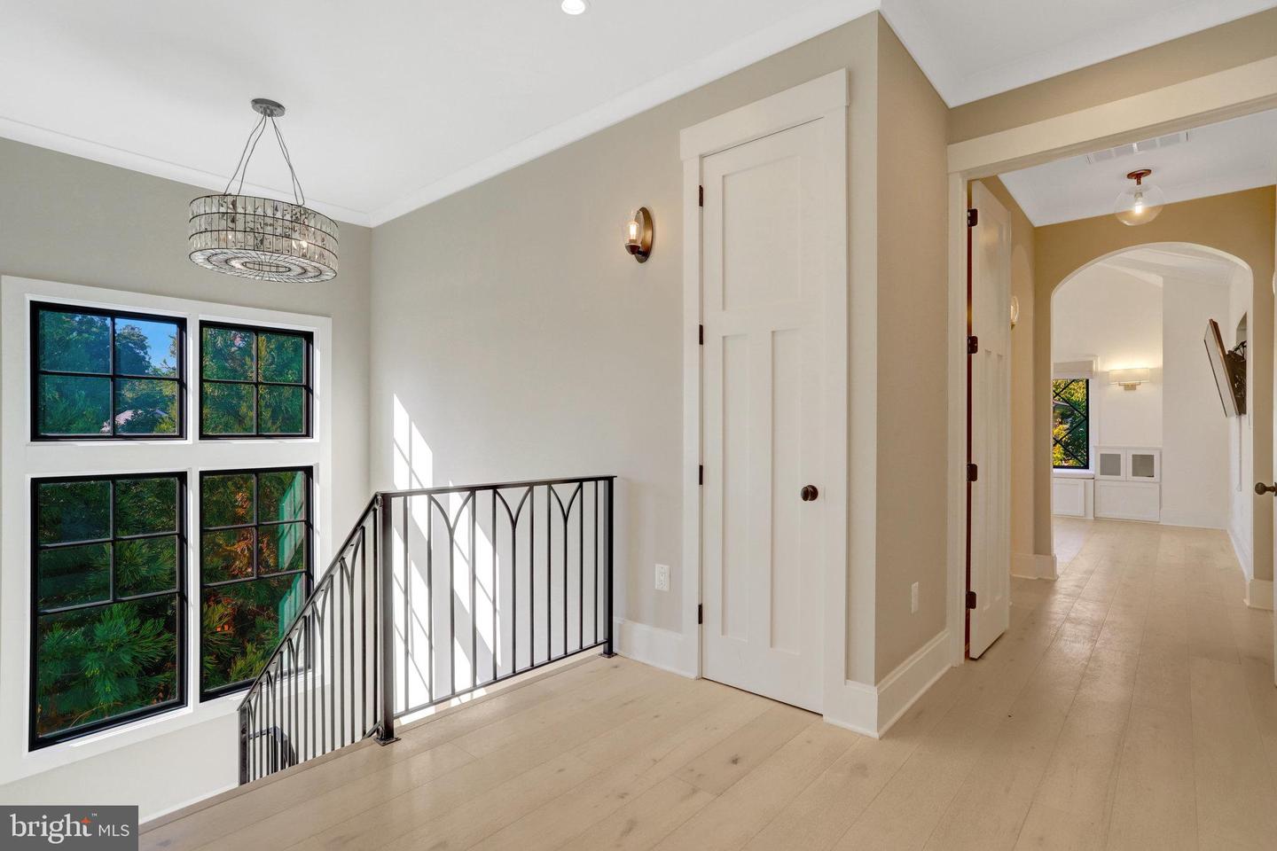 710 N HIGHLAND ST, ARLINGTON, Virginia 22201, 5 Bedrooms Bedrooms, 19 Rooms Rooms,4 BathroomsBathrooms,Residential,For sale,710 N HIGHLAND ST,VAAR2064870 MLS # VAAR2064870