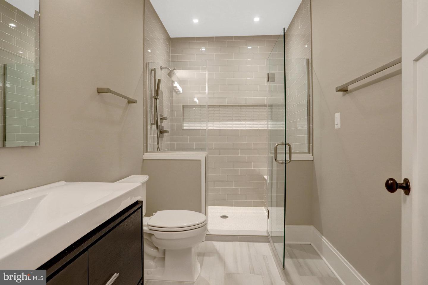 710 N HIGHLAND ST, ARLINGTON, Virginia 22201, 5 Bedrooms Bedrooms, 19 Rooms Rooms,4 BathroomsBathrooms,Residential,For sale,710 N HIGHLAND ST,VAAR2064870 MLS # VAAR2064870