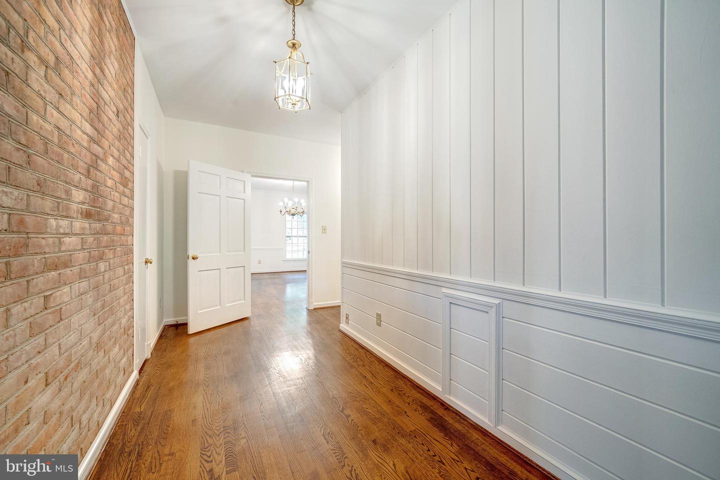 1224 PERRY WILLIAM DR, MCLEAN, Virginia 22101, 5 Bedrooms Bedrooms, ,4 BathroomsBathrooms,Residential,For sale,1224 PERRY WILLIAM DR,VAFX2274216 MLS # VAFX2274216
