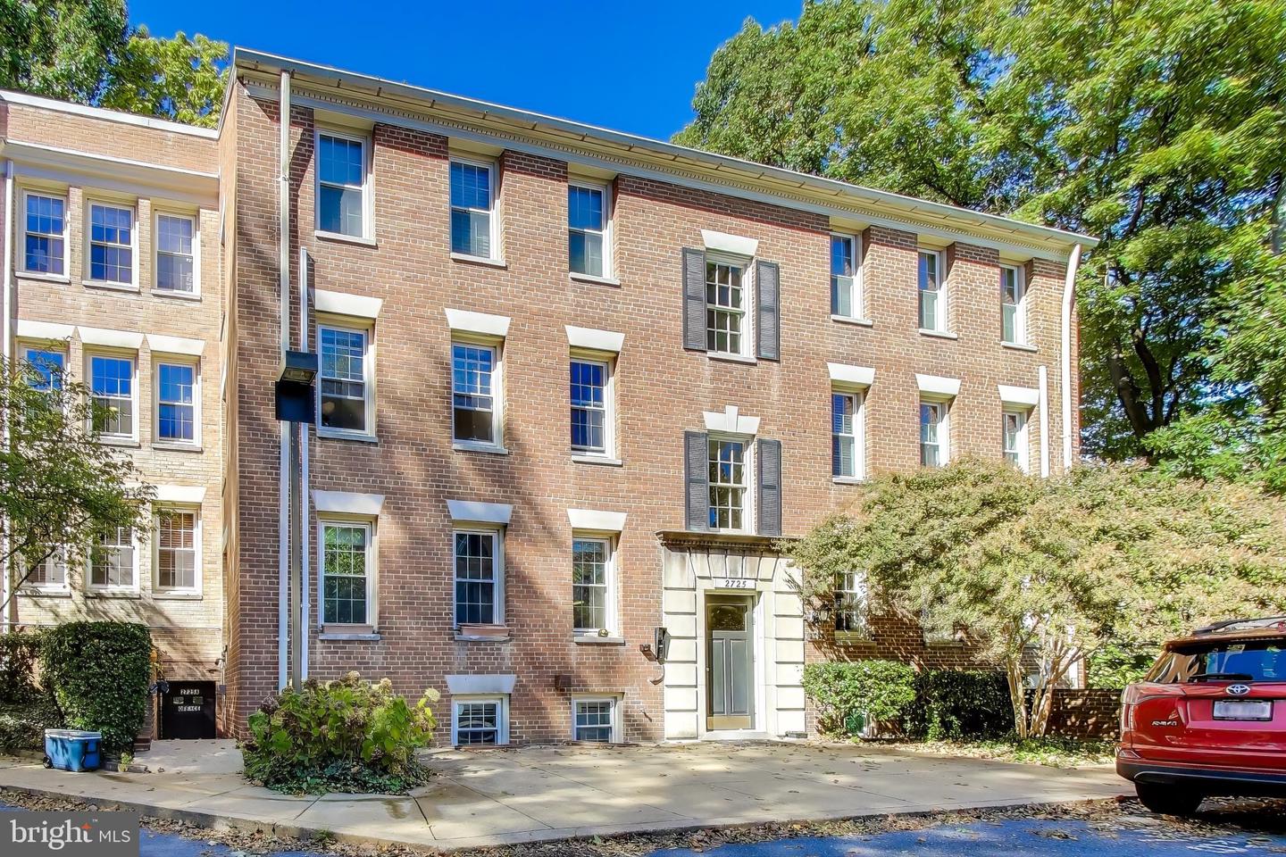 2725 ORDWAY ST NW #2, WASHINGTON, District Of Columbia 20008, 1 Bedroom Bedrooms, ,1 BathroomBathrooms,Residential,For sale,2725 ORDWAY ST NW #2,DCDC2226990 MLS # DCDC2226990