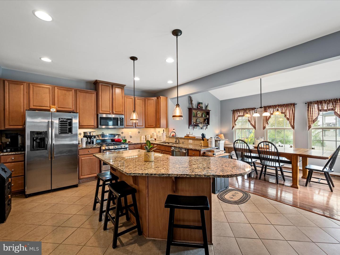 214 MOSAIC CT, STEPHENSON, Virginia 22656, 4 Bedrooms Bedrooms, ,4 BathroomsBathrooms,Residential,For sale,214 MOSAIC CT,VAFV2037378 MLS # VAFV2037378