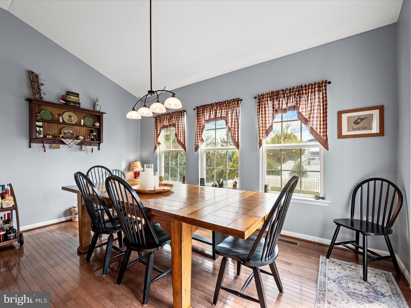 214 MOSAIC CT, STEPHENSON, Virginia 22656, 4 Bedrooms Bedrooms, ,4 BathroomsBathrooms,Residential,For sale,214 MOSAIC CT,VAFV2037378 MLS # VAFV2037378
