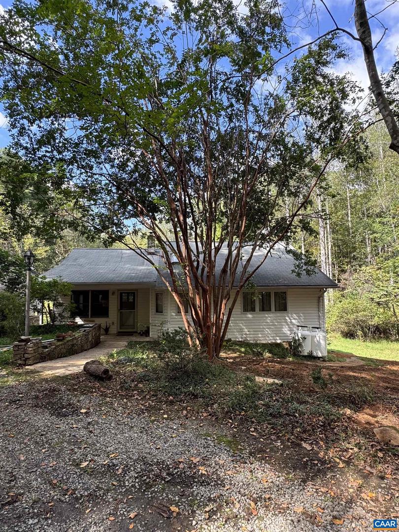 25 FALLING SPRINGS DR, AFTON, Virginia 22920, 3 Bedrooms Bedrooms, ,2 BathroomsBathrooms,Residential,For sale,25 FALLING SPRINGS DR,669780 MLS # 669780