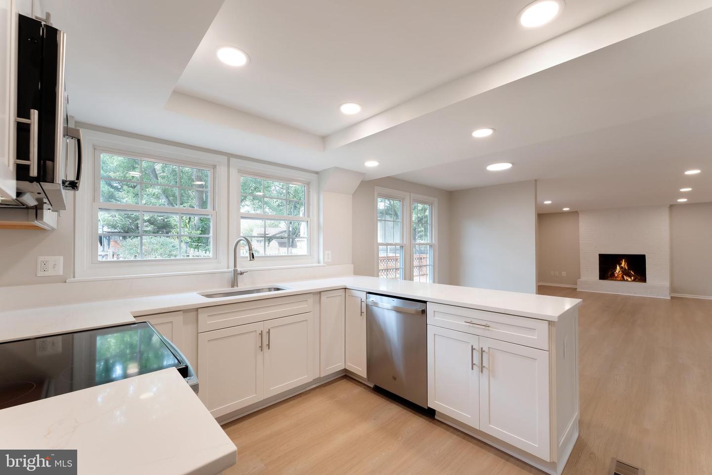 1330 ROCK CHAPEL RD, HERNDON, Virginia 20170, 5 Bedrooms Bedrooms, ,2 BathroomsBathrooms,Residential,For sale,1330 ROCK CHAPEL RD,VAFX2273424 MLS # VAFX2273424