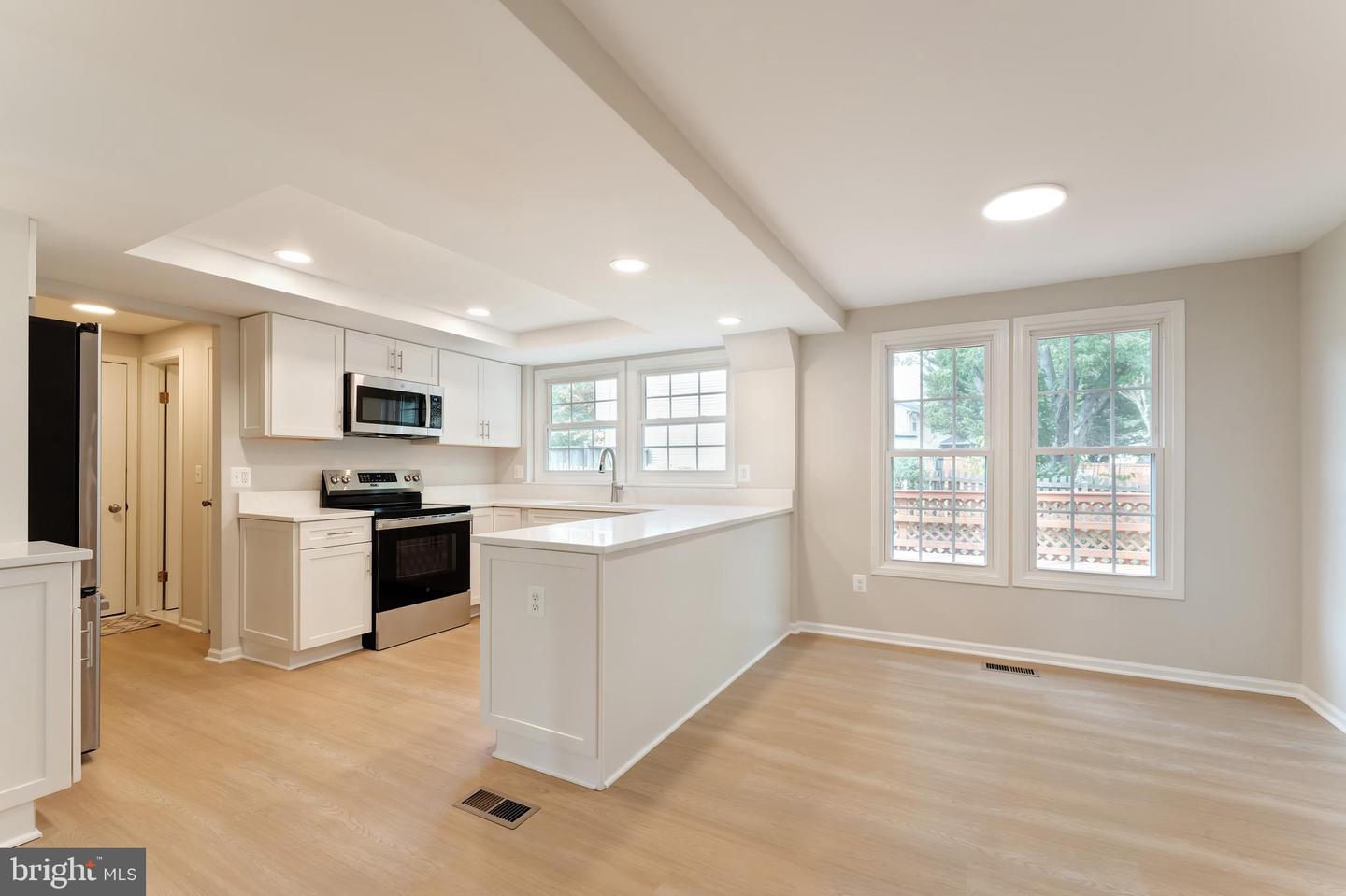 1330 ROCK CHAPEL RD, HERNDON, Virginia 20170, 5 Bedrooms Bedrooms, ,2 BathroomsBathrooms,Residential,For sale,1330 ROCK CHAPEL RD,VAFX2273424 MLS # VAFX2273424