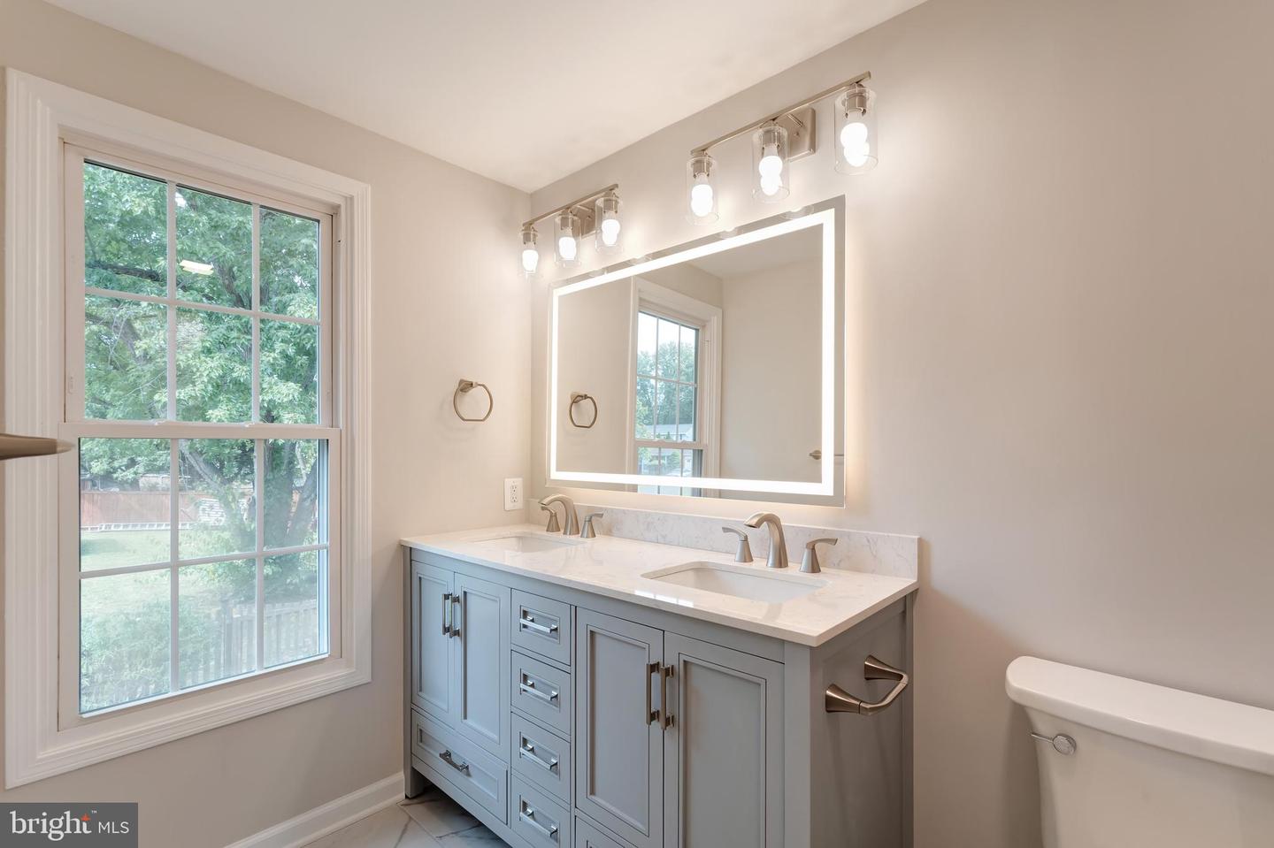 1330 ROCK CHAPEL RD, HERNDON, Virginia 20170, 5 Bedrooms Bedrooms, ,2 BathroomsBathrooms,Residential,For sale,1330 ROCK CHAPEL RD,VAFX2273424 MLS # VAFX2273424