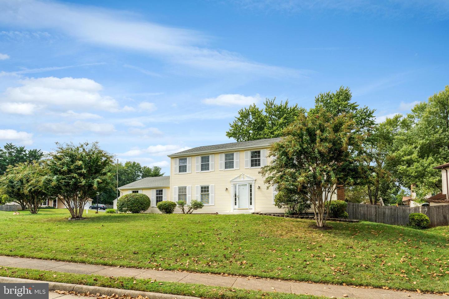 1330 ROCK CHAPEL RD, HERNDON, Virginia 20170, 5 Bedrooms Bedrooms, ,2 BathroomsBathrooms,Residential,For sale,1330 ROCK CHAPEL RD,VAFX2273424 MLS # VAFX2273424