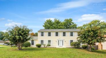1330 ROCK CHAPEL RD, HERNDON, Virginia 20170, 5 Bedrooms Bedrooms, ,2 BathroomsBathrooms,Residential,For sale,1330 ROCK CHAPEL RD,VAFX2273424 MLS # VAFX2273424