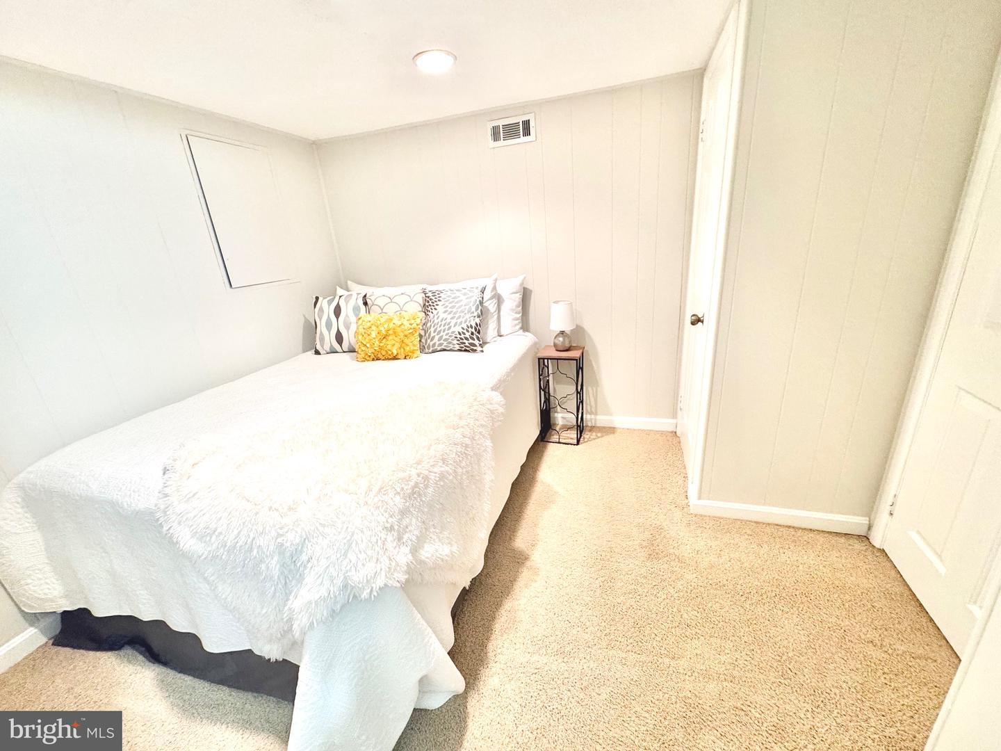 4800 30TH ST S, ARLINGTON, Virginia 22206, 1 Bedroom Bedrooms, ,2 BathroomsBathrooms,Residential,For sale,4800 30TH ST S,VAAR2064760 MLS # VAAR2064760
