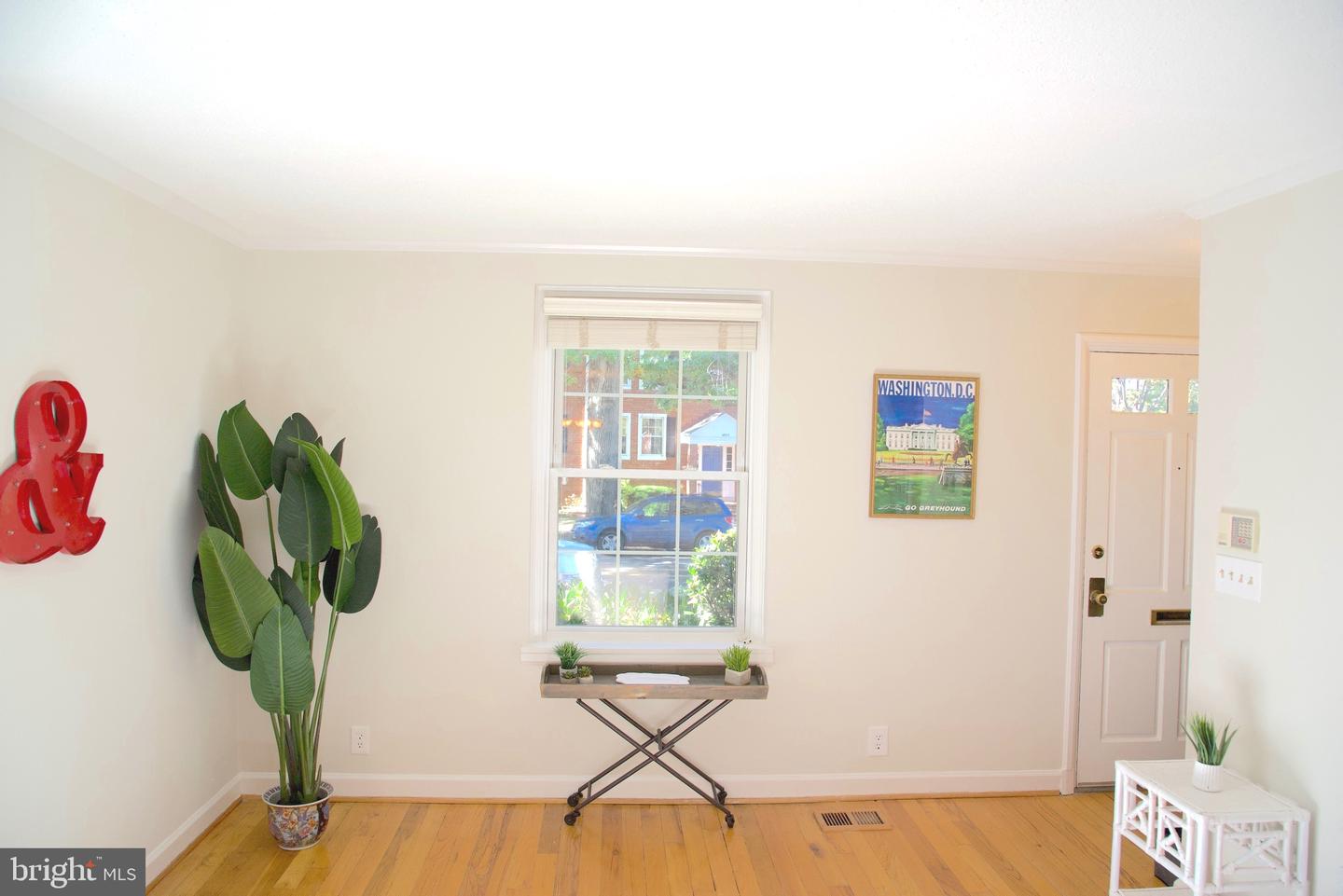 4800 30TH ST S, ARLINGTON, Virginia 22206, 1 Bedroom Bedrooms, ,2 BathroomsBathrooms,Residential,For sale,4800 30TH ST S,VAAR2064760 MLS # VAAR2064760