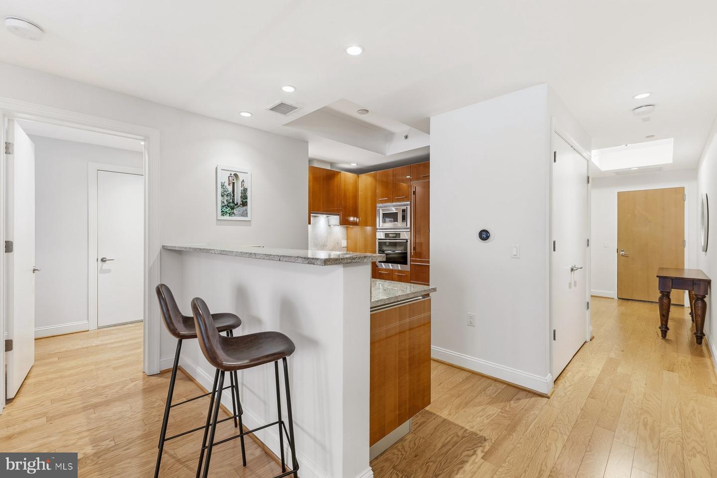 1881 N NASH ST #408, ARLINGTON, Virginia 22209, 1 Bedroom Bedrooms, ,1 BathroomBathrooms,Residential,For sale,1881 N NASH ST #408,VAAR2064948 MLS # VAAR2064948