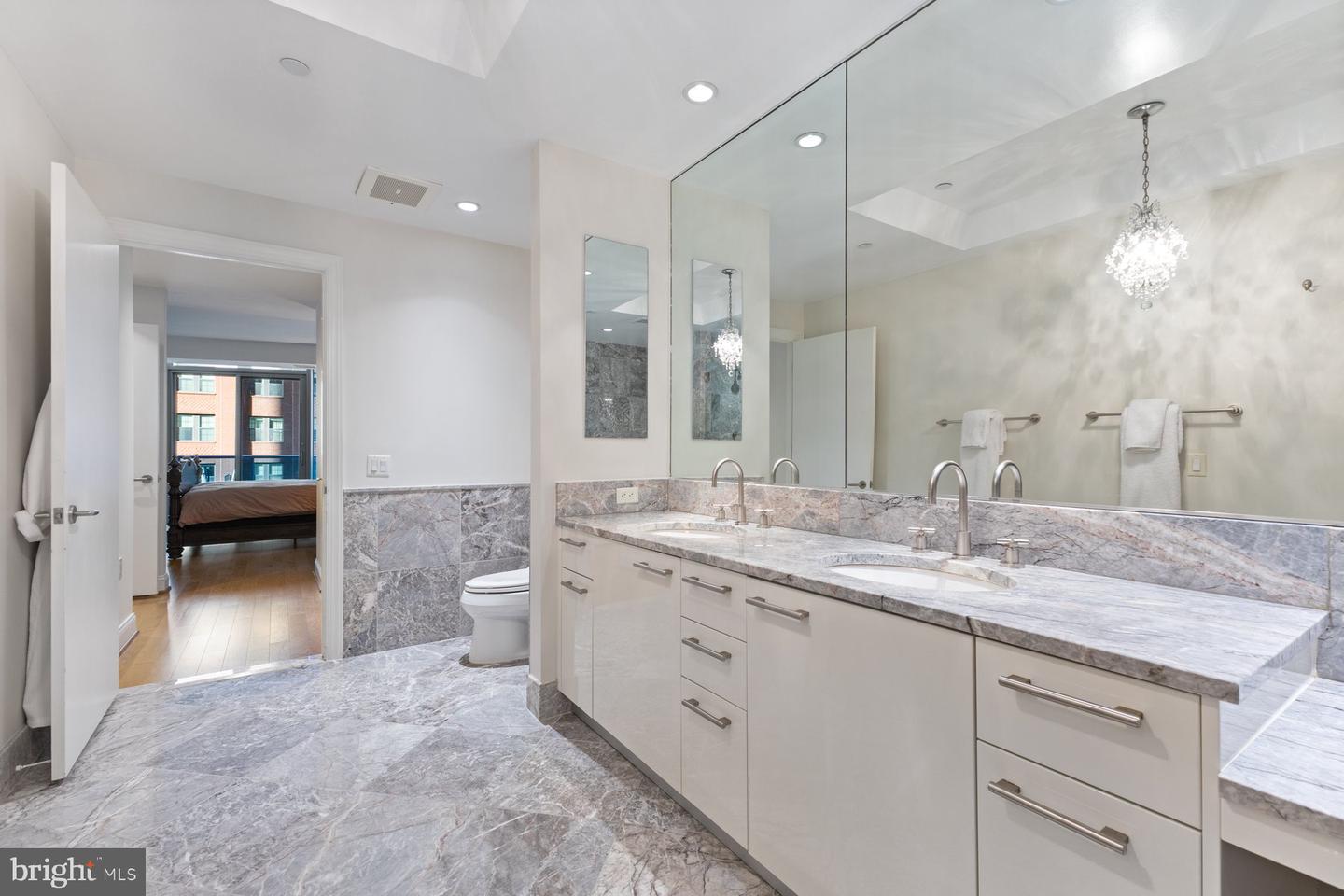 1881 N NASH ST #408, ARLINGTON, Virginia 22209, 1 Bedroom Bedrooms, ,1 BathroomBathrooms,Residential,For sale,1881 N NASH ST #408,VAAR2064948 MLS # VAAR2064948