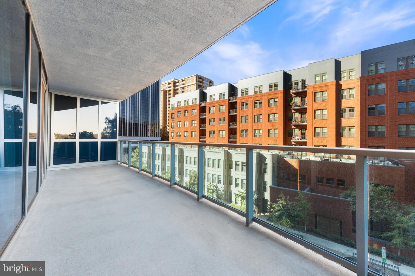 1881 N NASH ST #408, ARLINGTON, Virginia 22209, 1 Bedroom Bedrooms, ,1 BathroomBathrooms,Residential,For sale,1881 N NASH ST #408,VAAR2064948 MLS # VAAR2064948