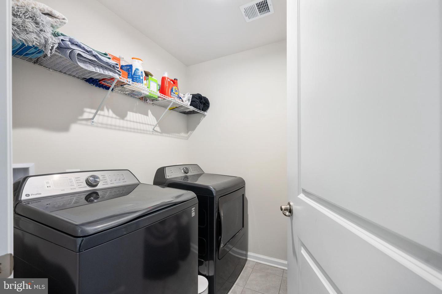 250 STEPHANIES WAY, FREDERICKSBURG, Virginia 22406, 3 Bedrooms Bedrooms, ,2 BathroomsBathrooms,Residential,For sale,250 STEPHANIES WAY,VAST2043490 MLS # VAST2043490