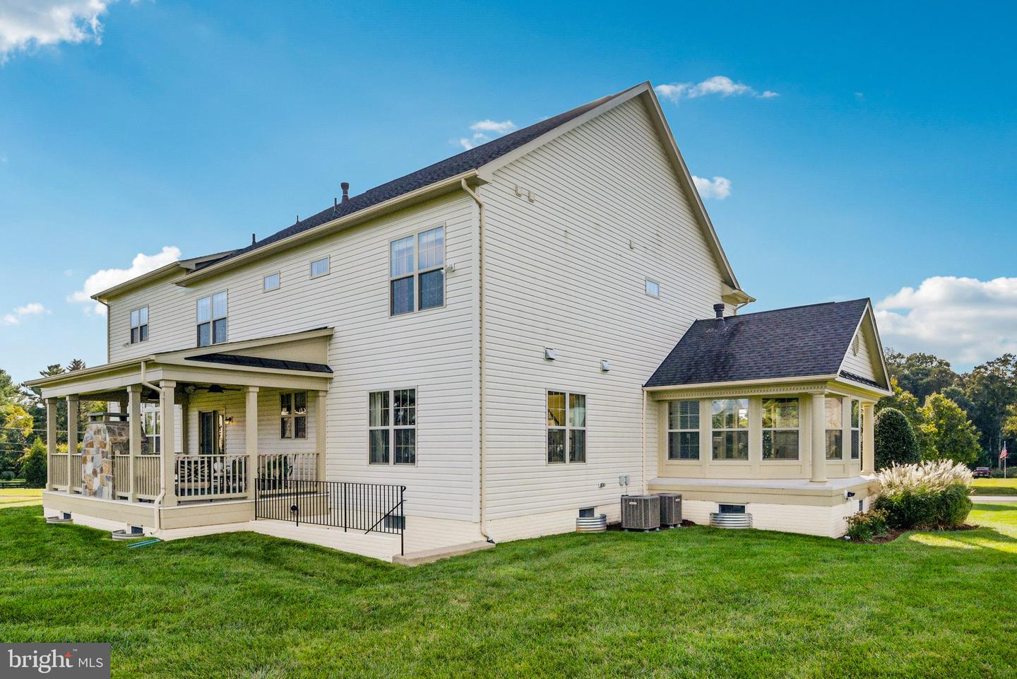 17348 HARMONY VISTA DR, HAMILTON, Virginia 20158, 4 Bedrooms Bedrooms, ,5 BathroomsBathrooms,Residential,For sale,17348 HARMONY VISTA DR,VALO2109004 MLS # VALO2109004