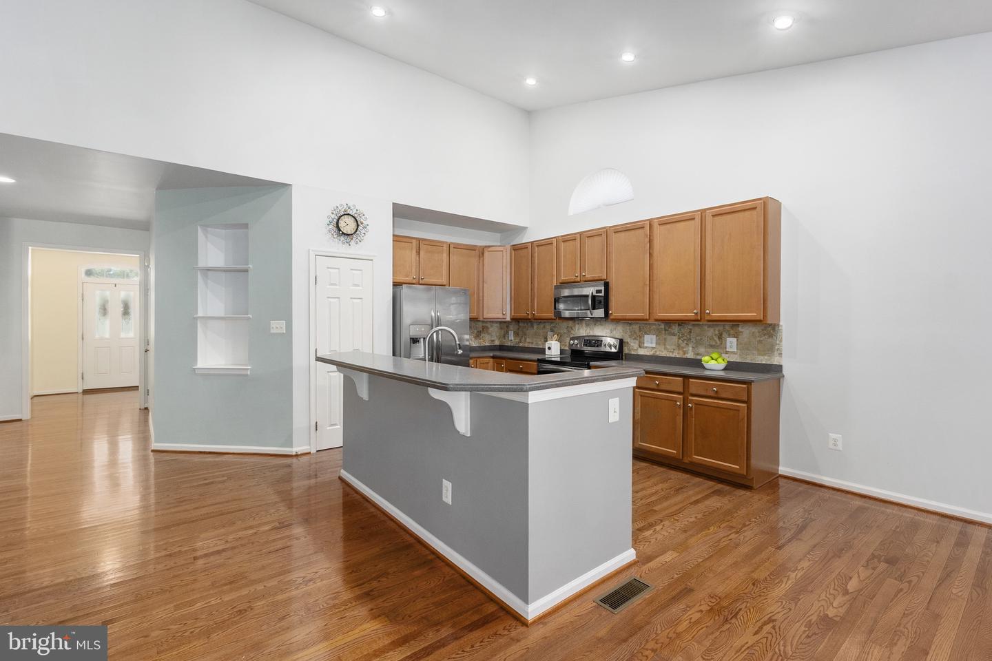 5033 SEWELLS POINTE WAY, FREDERICKSBURG, Virginia 22407, 3 Bedrooms Bedrooms, 5 Rooms Rooms,2 BathroomsBathrooms,Residential,For sale,5033 SEWELLS POINTE WAY,VASP2036954 MLS # VASP2036954