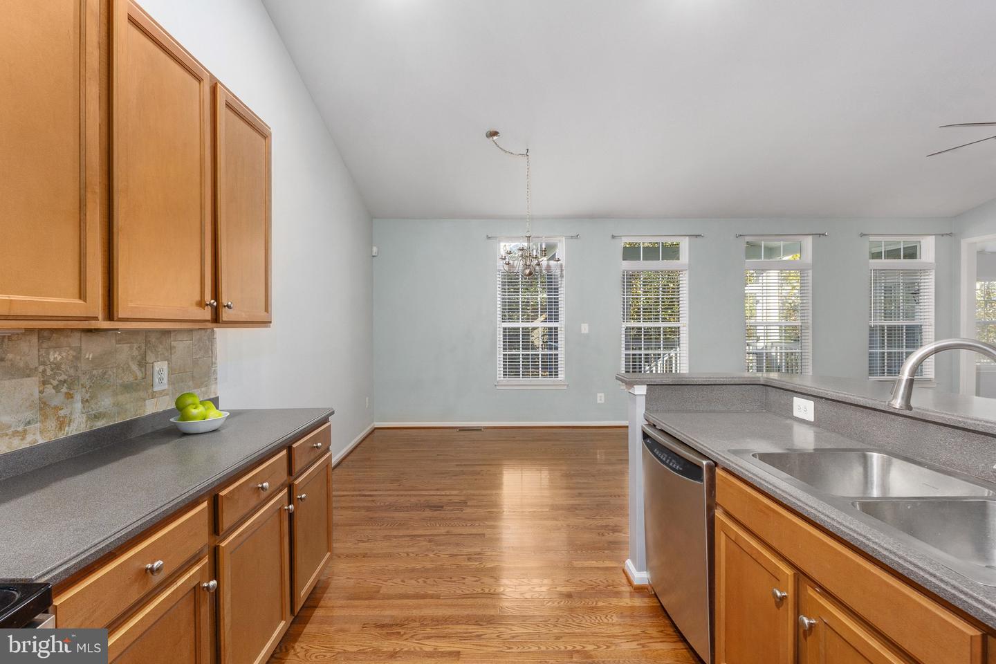 5033 SEWELLS POINTE WAY, FREDERICKSBURG, Virginia 22407, 3 Bedrooms Bedrooms, 5 Rooms Rooms,2 BathroomsBathrooms,Residential,For sale,5033 SEWELLS POINTE WAY,VASP2036954 MLS # VASP2036954
