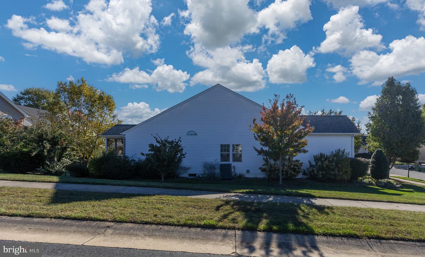 5033 SEWELLS POINTE WAY, FREDERICKSBURG, Virginia 22407, 3 Bedrooms Bedrooms, 5 Rooms Rooms,2 BathroomsBathrooms,Residential,For sale,5033 SEWELLS POINTE WAY,VASP2036954 MLS # VASP2036954