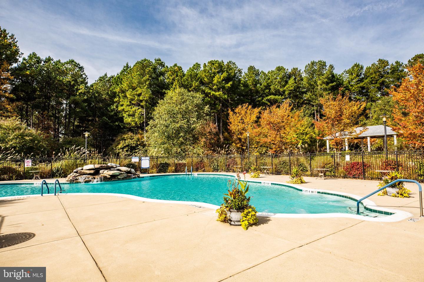 5033 SEWELLS POINTE WAY, FREDERICKSBURG, Virginia 22407, 3 Bedrooms Bedrooms, 5 Rooms Rooms,2 BathroomsBathrooms,Residential,For sale,5033 SEWELLS POINTE WAY,VASP2036954 MLS # VASP2036954