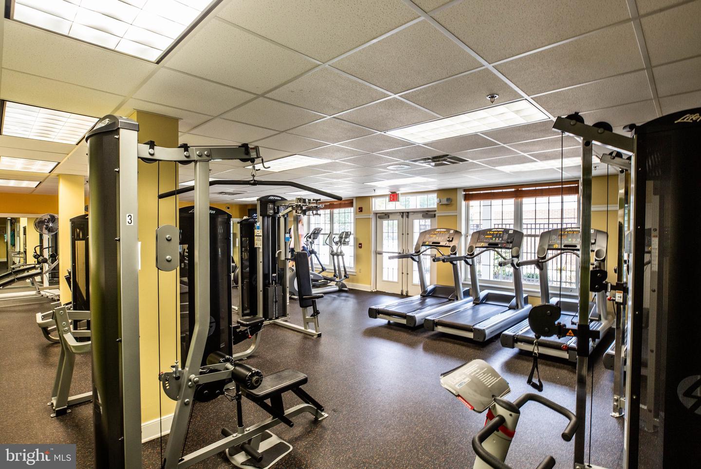5033 SEWELLS POINTE WAY, FREDERICKSBURG, Virginia 22407, 3 Bedrooms Bedrooms, 5 Rooms Rooms,2 BathroomsBathrooms,Residential,For sale,5033 SEWELLS POINTE WAY,VASP2036954 MLS # VASP2036954