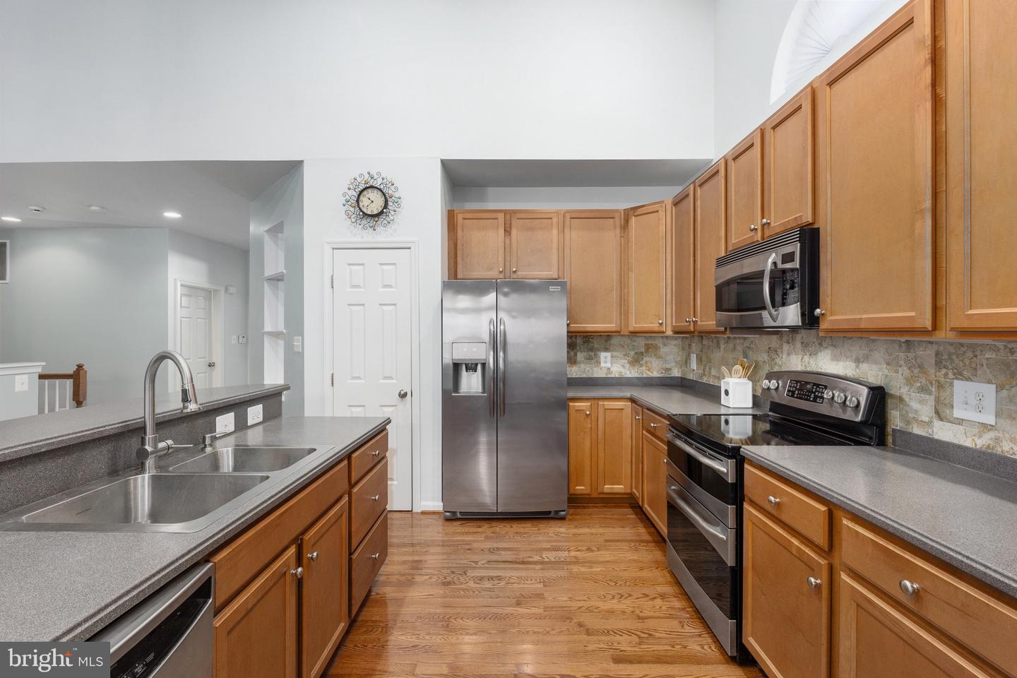 5033 SEWELLS POINTE WAY, FREDERICKSBURG, Virginia 22407, 3 Bedrooms Bedrooms, 5 Rooms Rooms,2 BathroomsBathrooms,Residential,For sale,5033 SEWELLS POINTE WAY,VASP2036954 MLS # VASP2036954