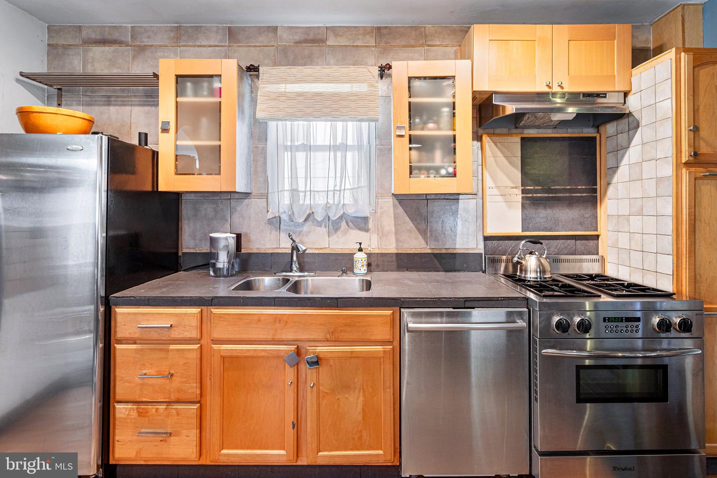 2515 17TH ST NE, WASHINGTON, District Of Columbia 20018, 3 Bedrooms Bedrooms, ,1 BathroomBathrooms,Residential,For sale,2515 17TH ST NE,DCDC2227300 MLS # DCDC2227300