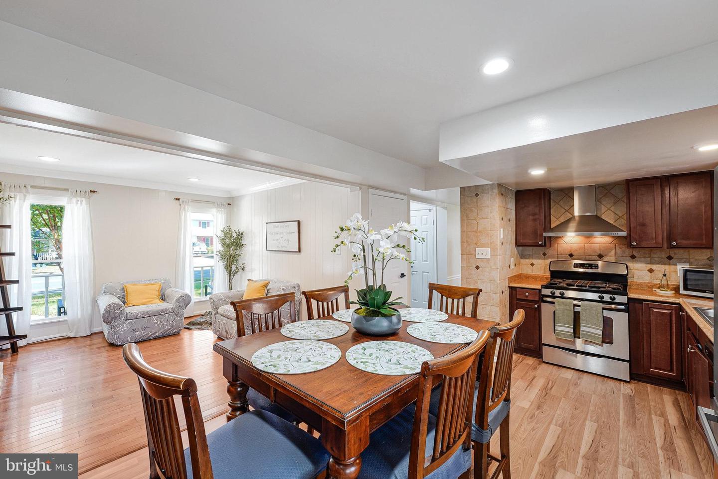13454 PRINCEDALE DR, WOODBRIDGE, Virginia 22193, 5 Bedrooms Bedrooms, ,3 BathroomsBathrooms,Residential,For sale,13454 PRINCEDALE DR,VAPW2106126 MLS # VAPW2106126
