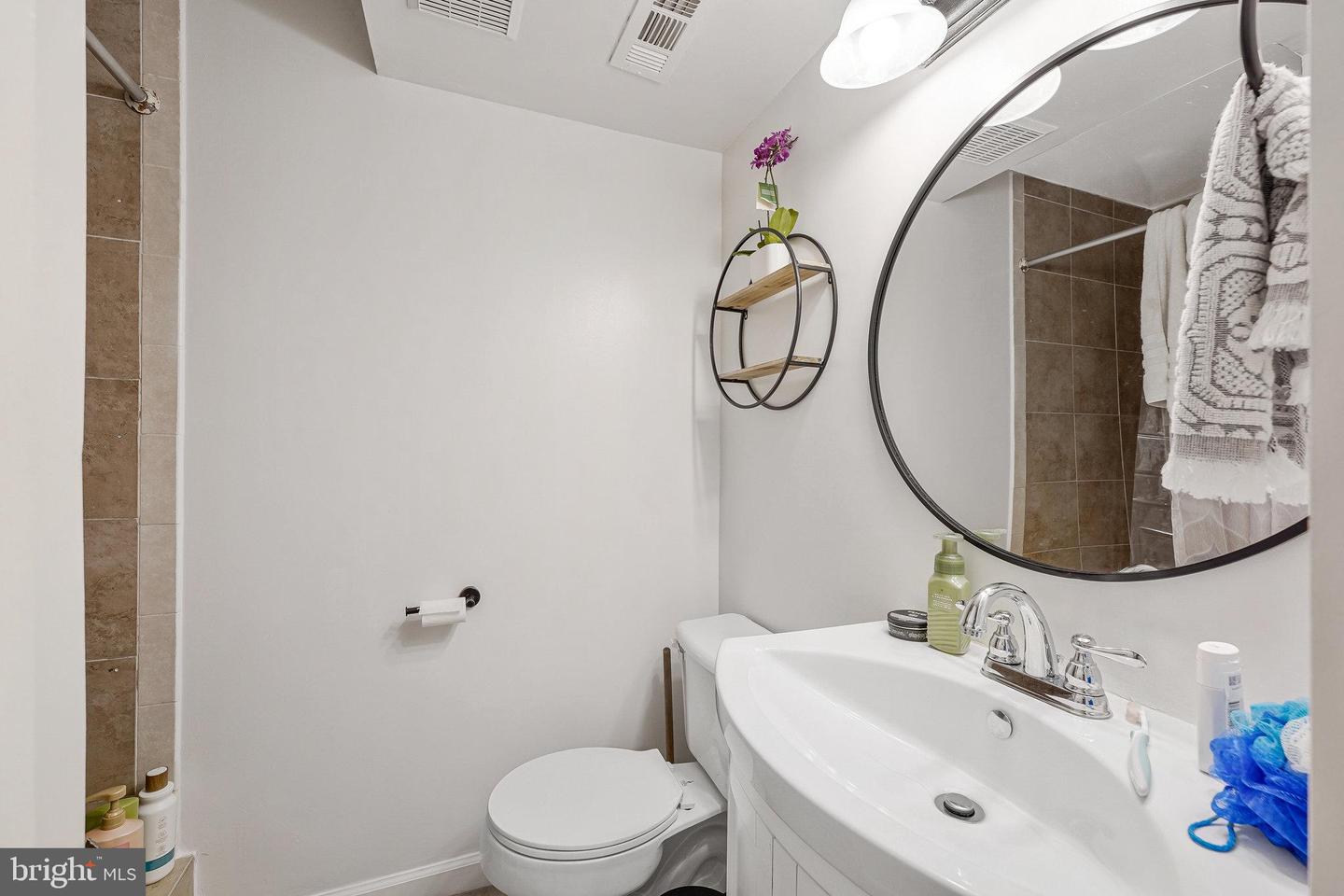 13454 PRINCEDALE DR, WOODBRIDGE, Virginia 22193, 5 Bedrooms Bedrooms, ,3 BathroomsBathrooms,Residential,For sale,13454 PRINCEDALE DR,VAPW2106126 MLS # VAPW2106126