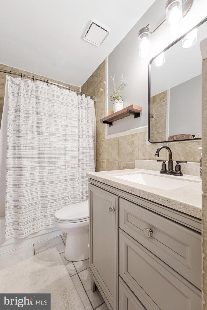 13454 PRINCEDALE DR, WOODBRIDGE, Virginia 22193, 5 Bedrooms Bedrooms, ,3 BathroomsBathrooms,Residential,For sale,13454 PRINCEDALE DR,VAPW2106126 MLS # VAPW2106126