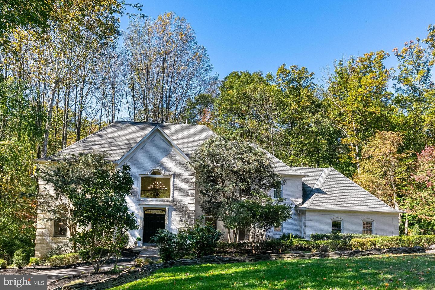 2404 OAKMONT CT, OAKTON, Virginia 22124, 6 Bedrooms Bedrooms, ,5 BathroomsBathrooms,Residential,For sale,2404 OAKMONT CT,VAFX2274844 MLS # VAFX2274844