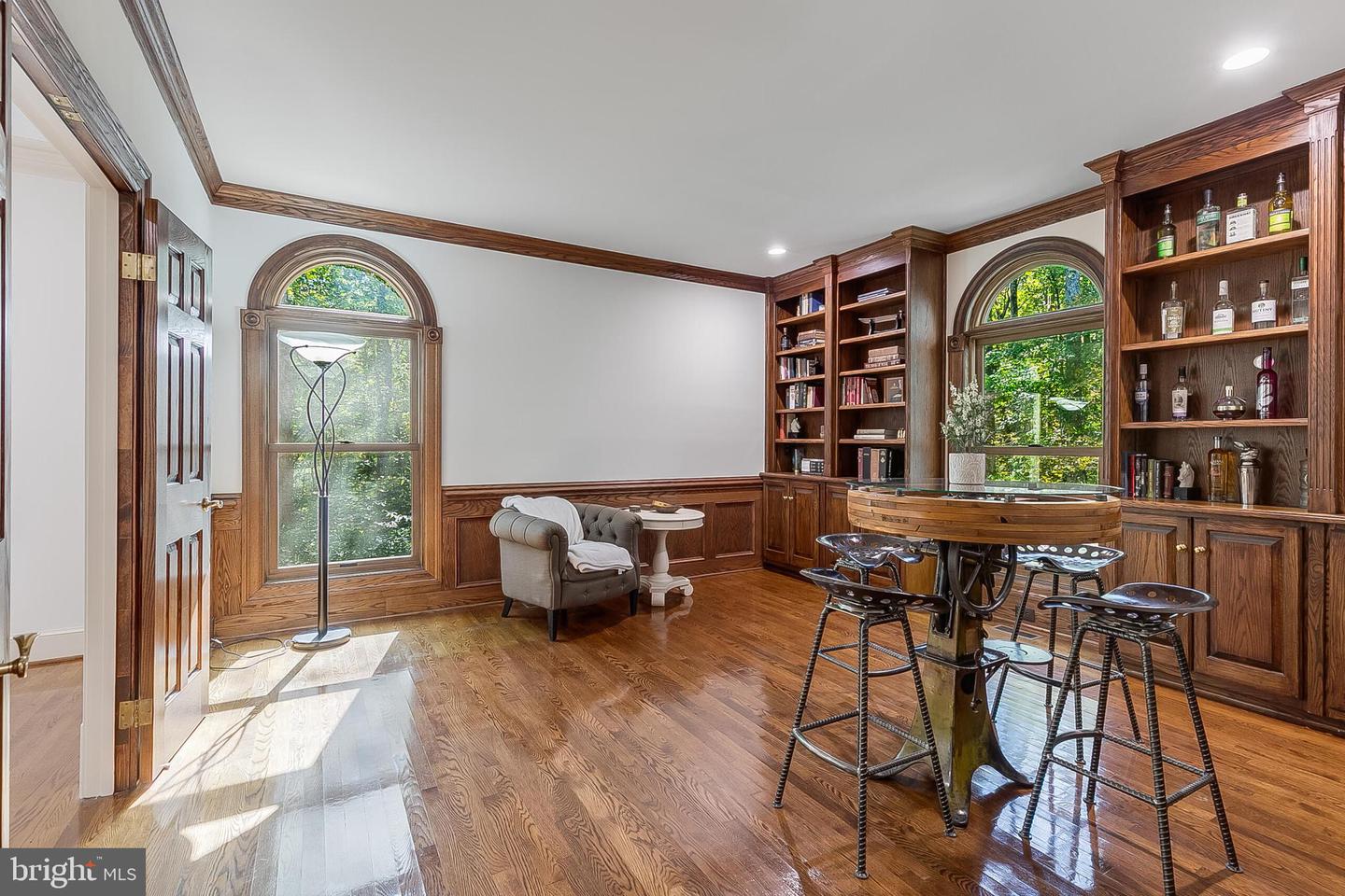 2404 OAKMONT CT, OAKTON, Virginia 22124, 6 Bedrooms Bedrooms, ,5 BathroomsBathrooms,Residential,For sale,2404 OAKMONT CT,VAFX2274844 MLS # VAFX2274844