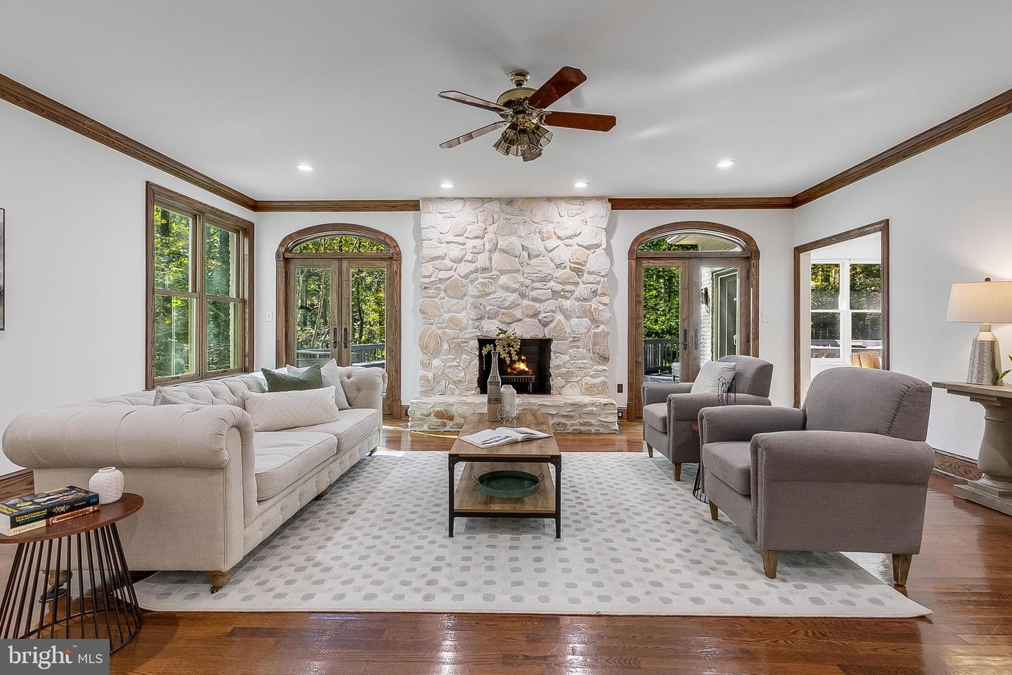 2404 OAKMONT CT, OAKTON, Virginia 22124, 6 Bedrooms Bedrooms, ,5 BathroomsBathrooms,Residential,For sale,2404 OAKMONT CT,VAFX2274844 MLS # VAFX2274844