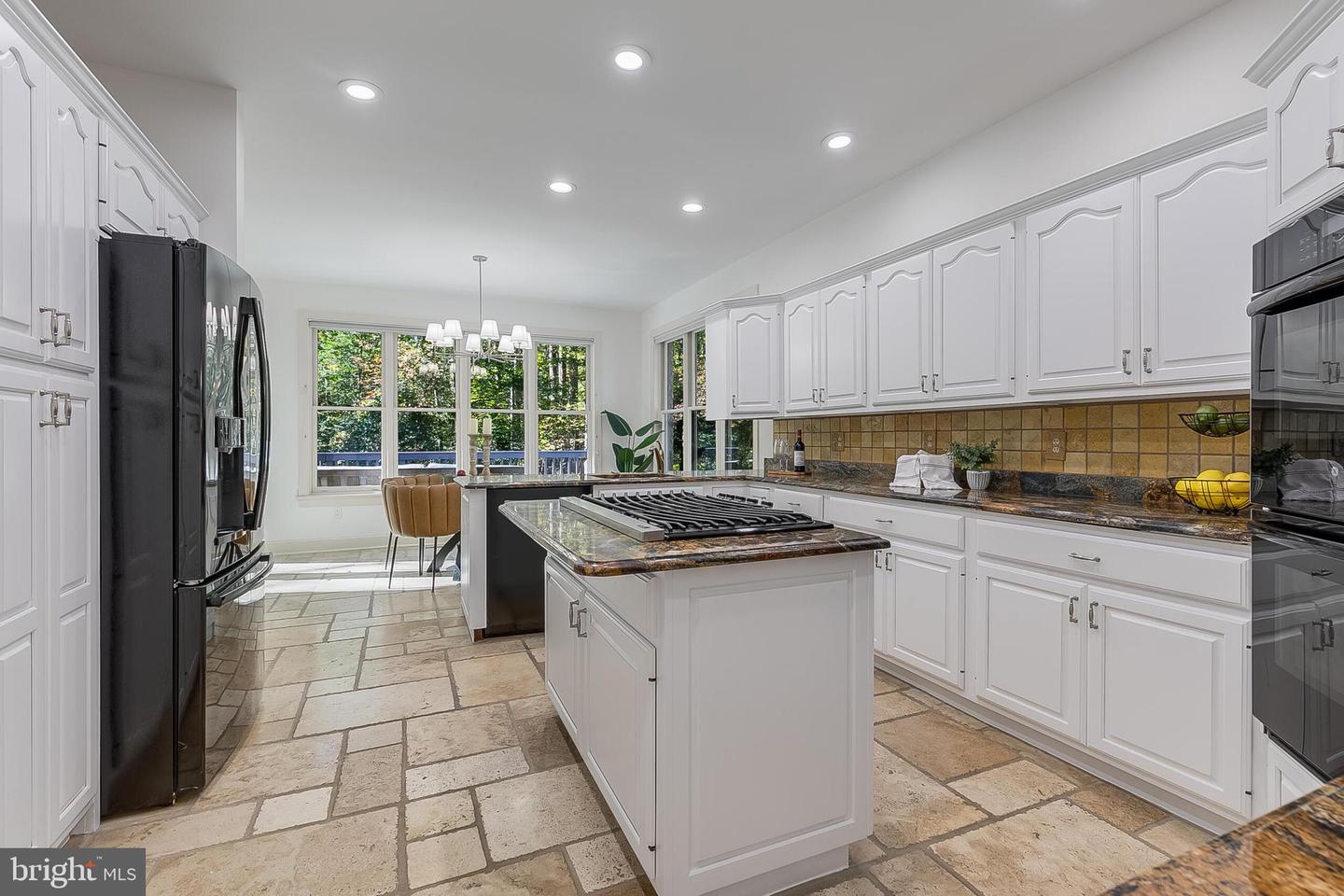 2404 OAKMONT CT, OAKTON, Virginia 22124, 6 Bedrooms Bedrooms, ,5 BathroomsBathrooms,Residential,For sale,2404 OAKMONT CT,VAFX2274844 MLS # VAFX2274844