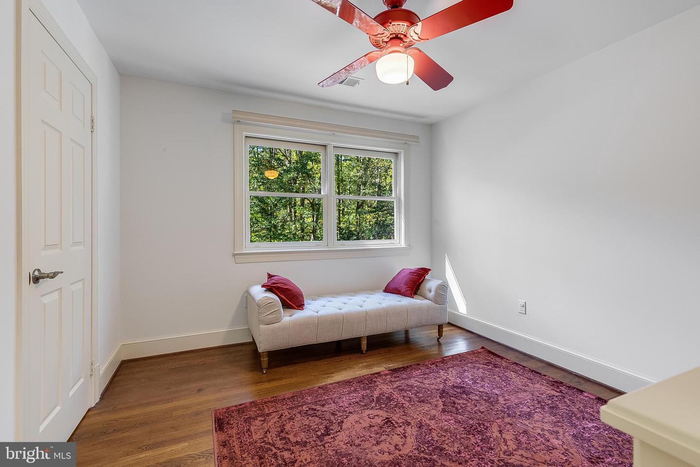 2404 OAKMONT CT, OAKTON, Virginia 22124, 6 Bedrooms Bedrooms, ,5 BathroomsBathrooms,Residential,For sale,2404 OAKMONT CT,VAFX2274844 MLS # VAFX2274844
