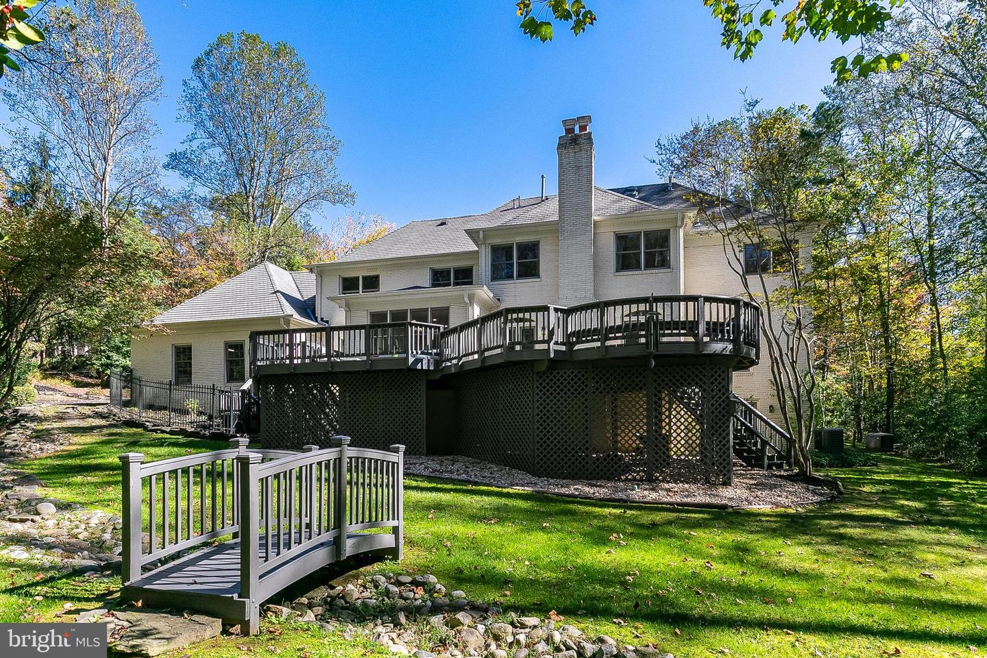 2404 OAKMONT CT, OAKTON, Virginia 22124, 6 Bedrooms Bedrooms, ,5 BathroomsBathrooms,Residential,For sale,2404 OAKMONT CT,VAFX2274844 MLS # VAFX2274844