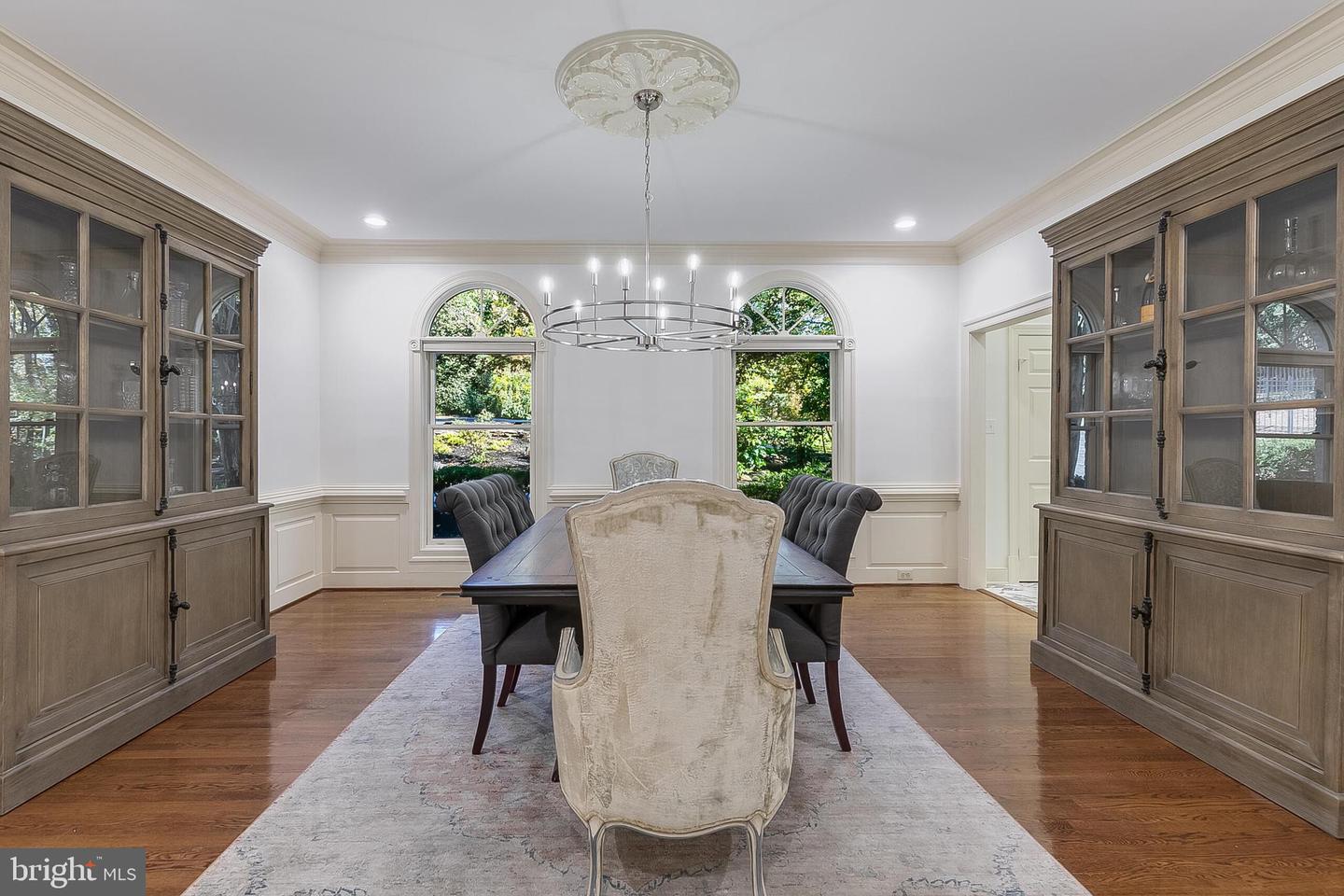 2404 OAKMONT CT, OAKTON, Virginia 22124, 6 Bedrooms Bedrooms, ,5 BathroomsBathrooms,Residential,For sale,2404 OAKMONT CT,VAFX2274844 MLS # VAFX2274844