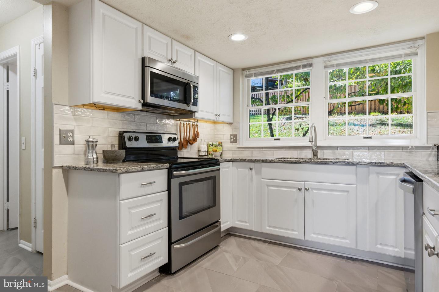 509 CINDY CT, STERLING, Virginia 20164, 5 Bedrooms Bedrooms, ,2 BathroomsBathrooms,Residential,For sale,509 CINDY CT,VALO2109074 MLS # VALO2109074