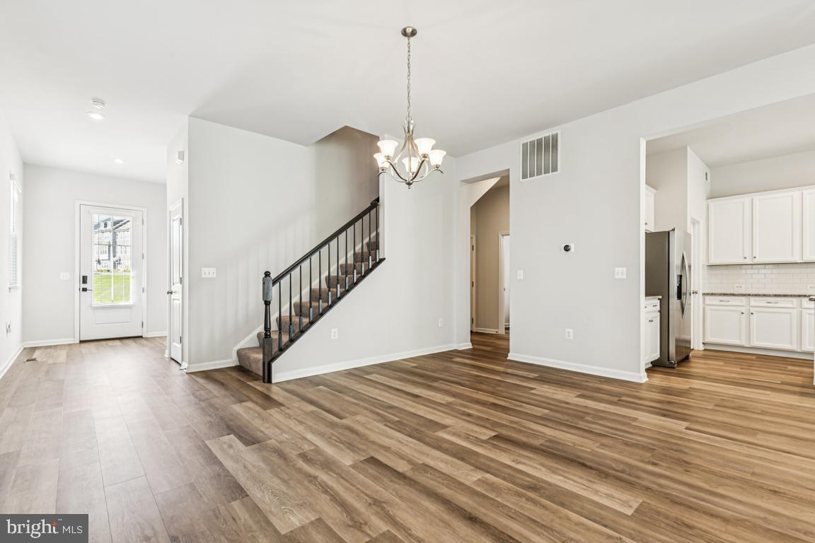 17815 WOODS OVERLOOK DR, DUMFRIES, Virginia 22026, 4 Bedrooms Bedrooms, ,2 BathroomsBathrooms,Residential,For sale,17815 WOODS OVERLOOK DR,VAPW2106166 MLS # VAPW2106166