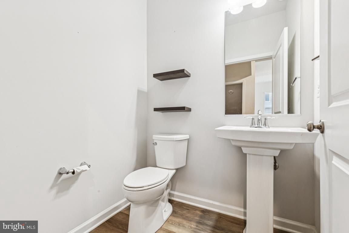17815 WOODS OVERLOOK DR, DUMFRIES, Virginia 22026, 4 Bedrooms Bedrooms, ,2 BathroomsBathrooms,Residential,For sale,17815 WOODS OVERLOOK DR,VAPW2106166 MLS # VAPW2106166