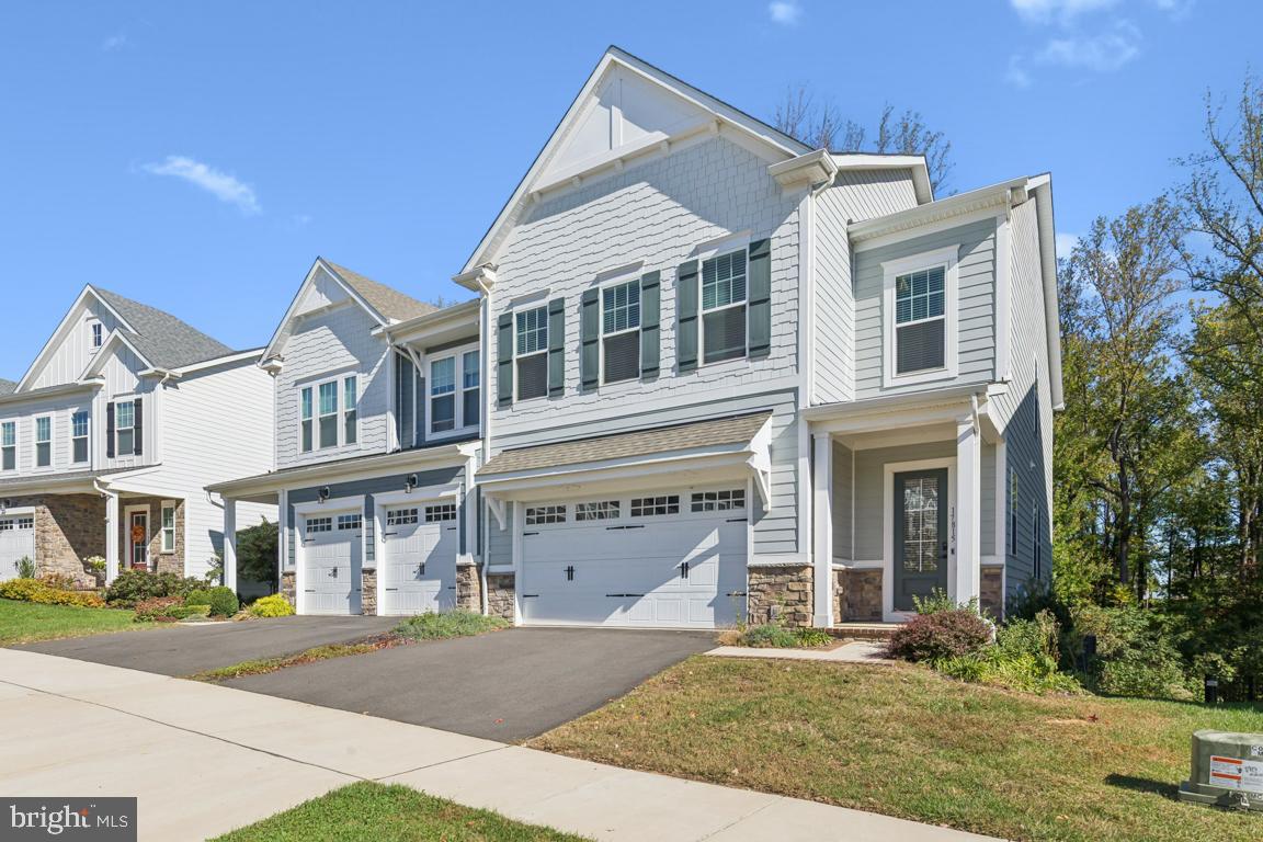 17815 WOODS OVERLOOK DR, DUMFRIES, Virginia 22026, 4 Bedrooms Bedrooms, ,2 BathroomsBathrooms,Residential,For sale,17815 WOODS OVERLOOK DR,VAPW2106166 MLS # VAPW2106166