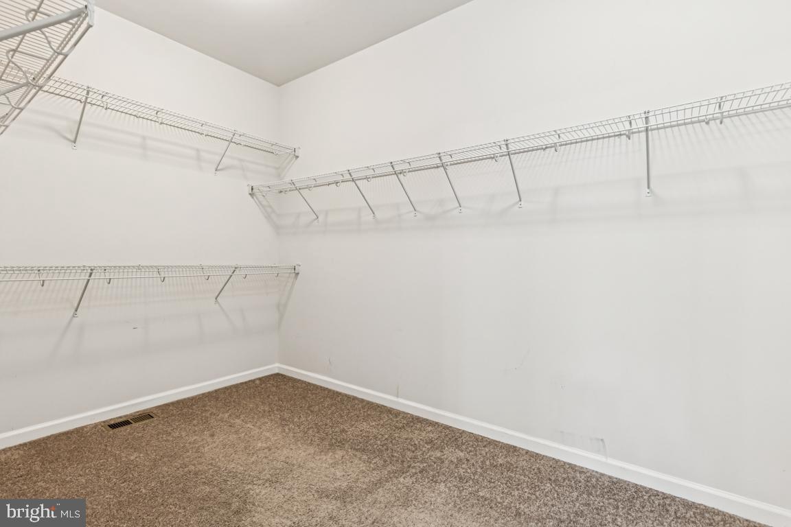 17815 WOODS OVERLOOK DR, DUMFRIES, Virginia 22026, 4 Bedrooms Bedrooms, ,2 BathroomsBathrooms,Residential,For sale,17815 WOODS OVERLOOK DR,VAPW2106166 MLS # VAPW2106166