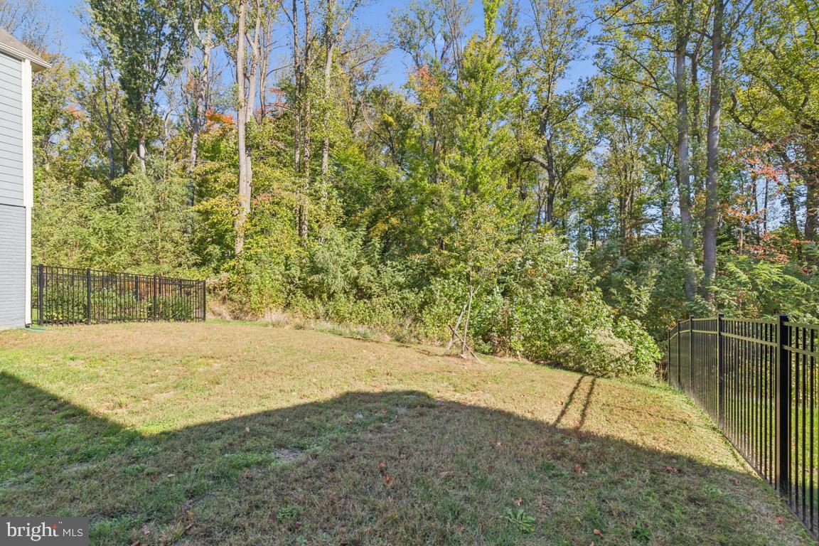 17815 WOODS OVERLOOK DR, DUMFRIES, Virginia 22026, 4 Bedrooms Bedrooms, ,2 BathroomsBathrooms,Residential,For sale,17815 WOODS OVERLOOK DR,VAPW2106166 MLS # VAPW2106166