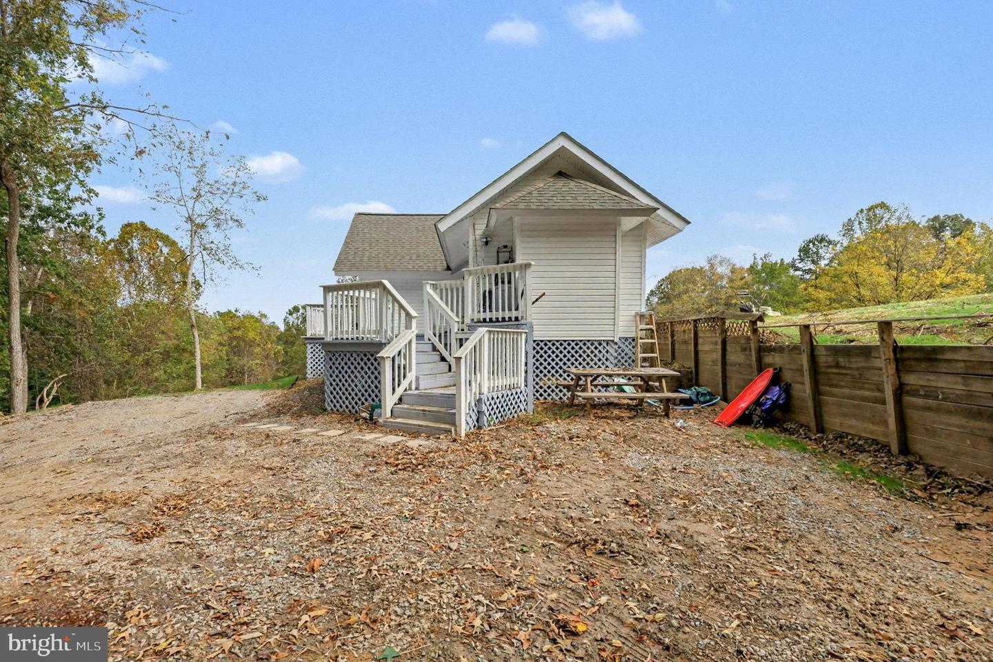 161 N ANNA DR, LOUISA, Virginia 23093, 2 Bedrooms Bedrooms, 5 Rooms Rooms,1 BathroomBathrooms,Residential,For sale,161 N ANNA DR,VALA2008736 MLS # VALA2008736