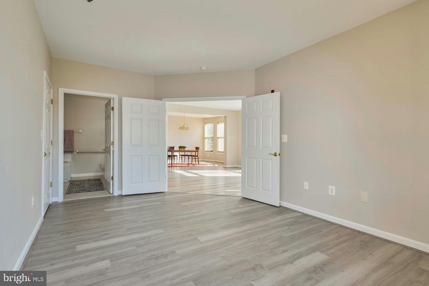 1851 STRATFORD PARK PL #212, RESTON, Virginia 20190, 2 Bedrooms Bedrooms, ,2 BathroomsBathrooms,Residential,For sale,1851 STRATFORD PARK PL #212,VAFX2274986 MLS # VAFX2274986