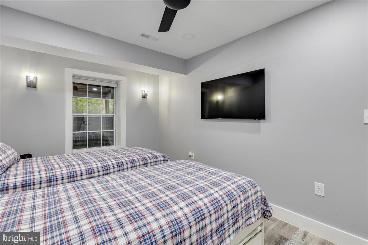13162 CUYAHOGA CT, MANASSAS, Virginia 20112, 6 Bedrooms Bedrooms, ,3 BathroomsBathrooms,Residential,For sale,13162 CUYAHOGA CT,VAPW2106232 MLS # VAPW2106232