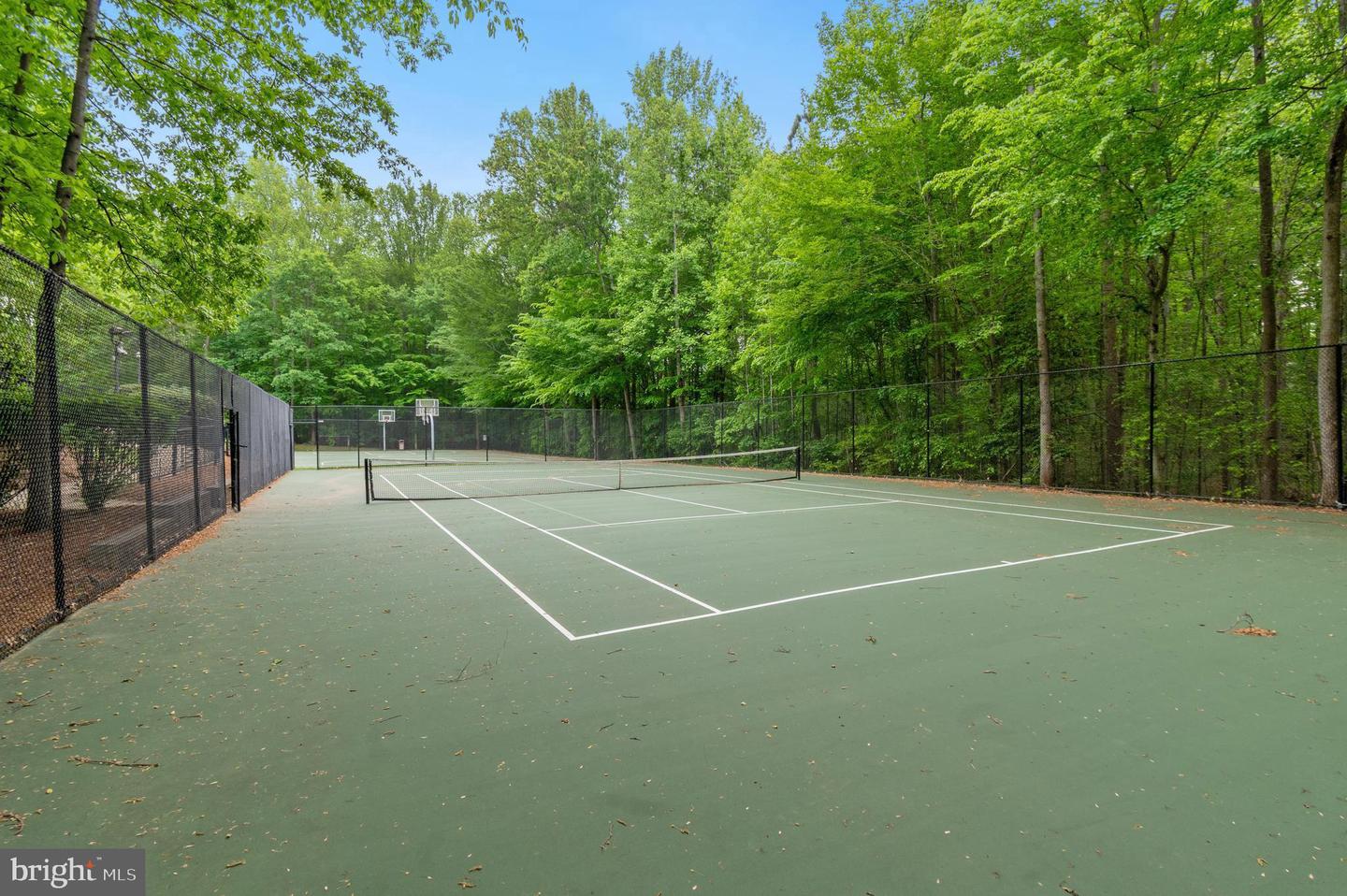 13162 CUYAHOGA CT, MANASSAS, Virginia 20112, 6 Bedrooms Bedrooms, ,3 BathroomsBathrooms,Residential,For sale,13162 CUYAHOGA CT,VAPW2106232 MLS # VAPW2106232