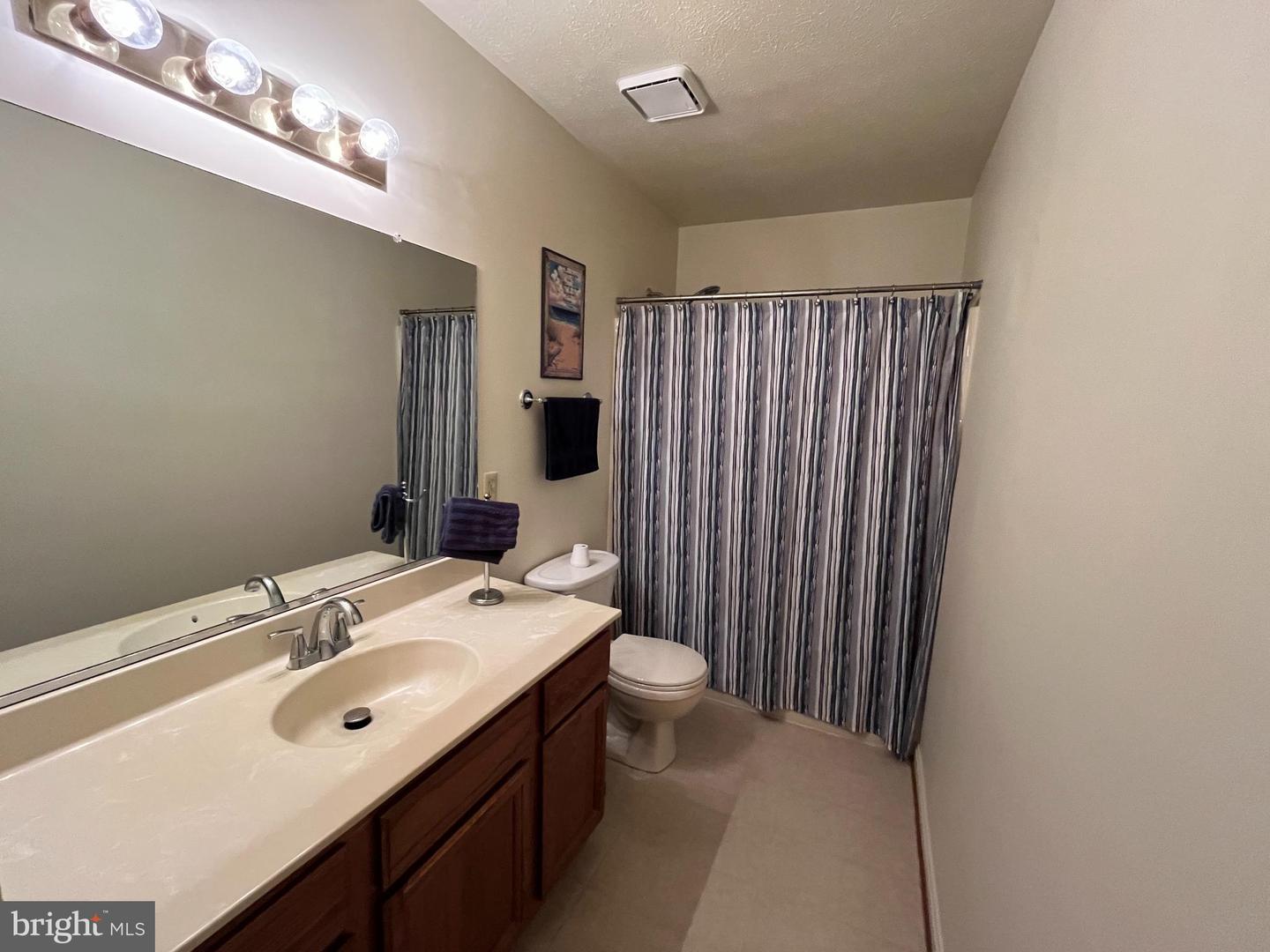 1 MUSTANG CT, SPOTSYLVANIA, Virginia 22551, 3 Bedrooms Bedrooms, ,2 BathroomsBathrooms,Residential,For sale,1 MUSTANG CT,VASP2037024 MLS # VASP2037024