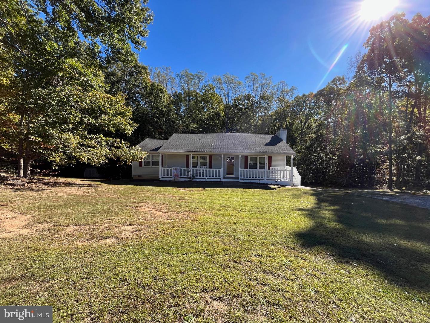 1 MUSTANG CT, SPOTSYLVANIA, Virginia 22551, 3 Bedrooms Bedrooms, ,2 BathroomsBathrooms,Residential,For sale,1 MUSTANG CT,VASP2037024 MLS # VASP2037024